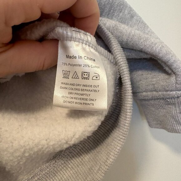 McMaster University Baby Zip Up Hoodie 3-6 months Grey Varsity Hamilton - Picture 4 of 5